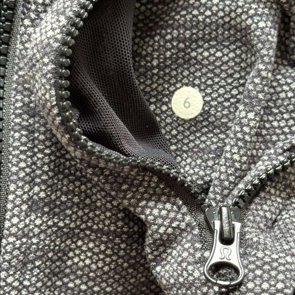 lululemon Define Jacket Luon Jacquard Black/Grey Sz6 - Picture 10 of 10